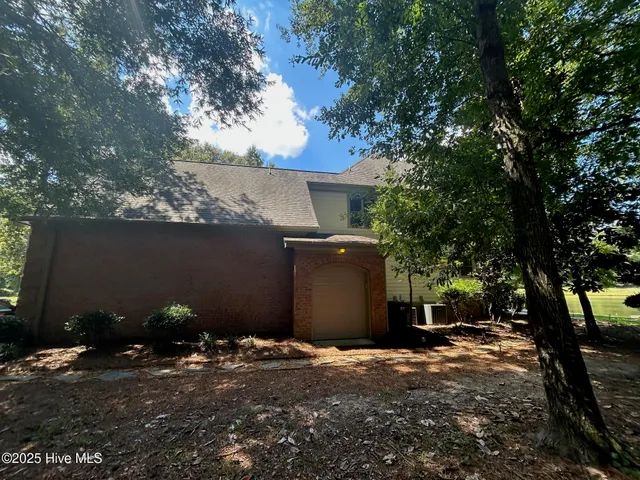 $520,000 | 214 Legacy Woods Drive, Wallace, NC 28466