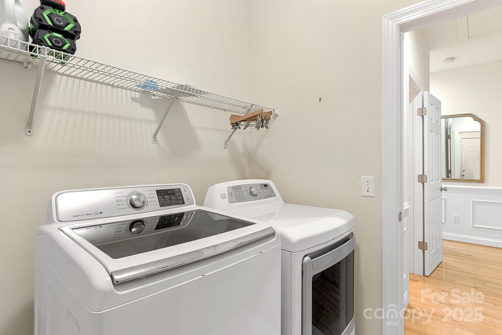 191 Melbourne Drive Fort Mill, SC 29708 - Photo 23 of 35 a utility room with dryer and washer