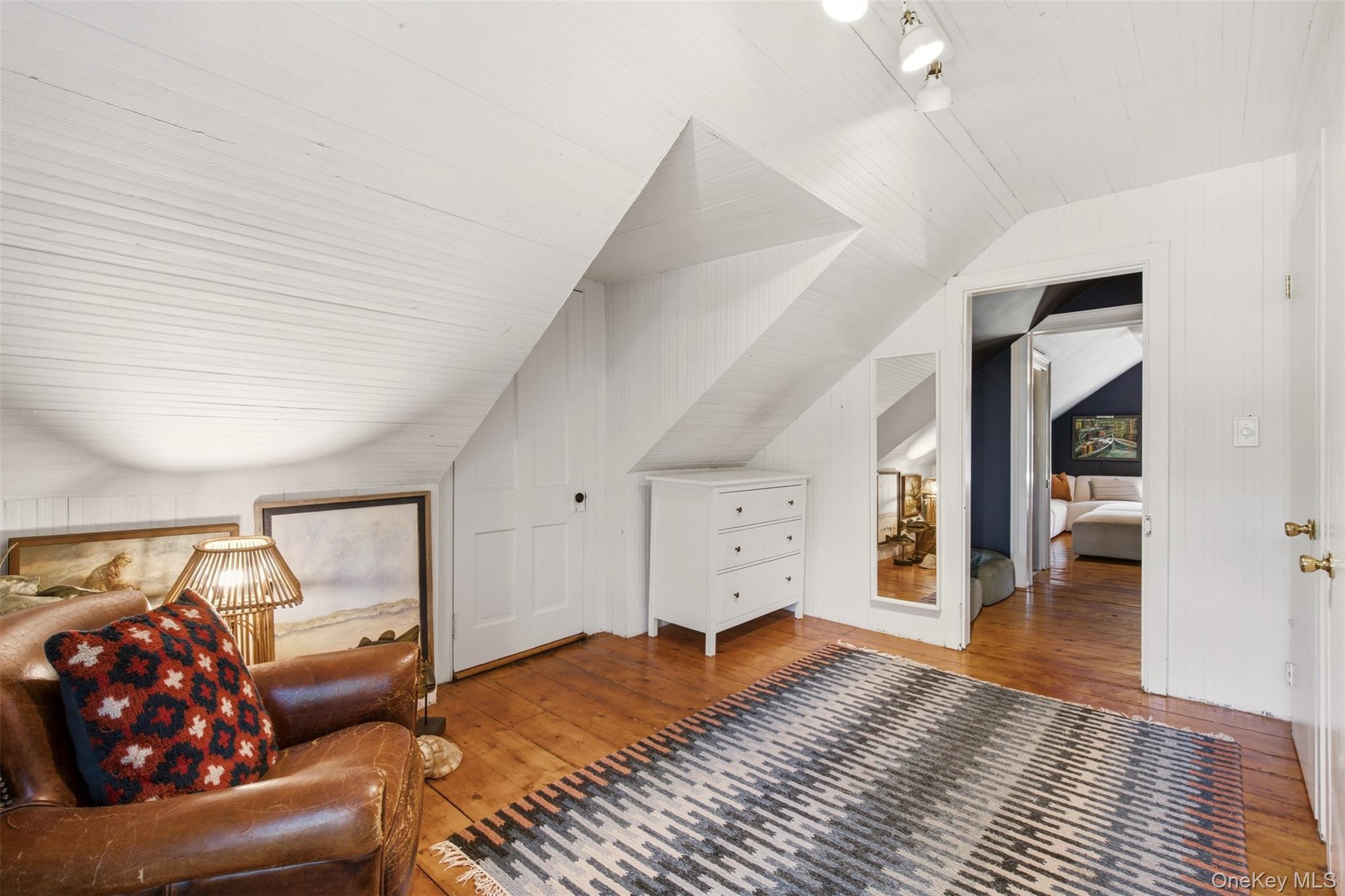 1394 Ridge Road Syosset, NY 11791 - Photo 31 of 36 Bedroom or Office