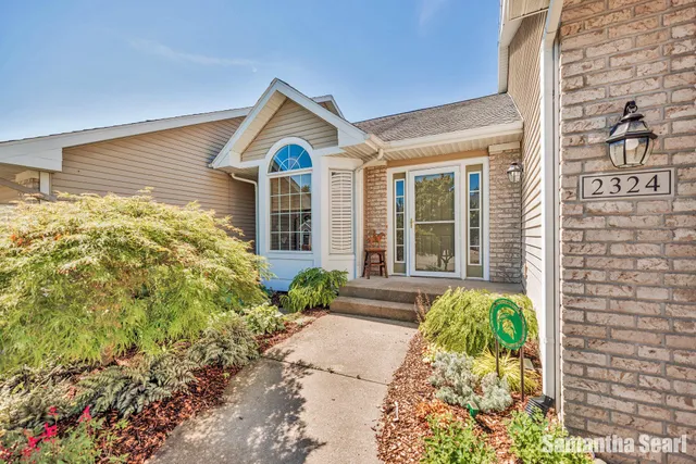 $439,900 | 2324 Whimbrel Court Northeast, Grand Rapids, MI 49505
