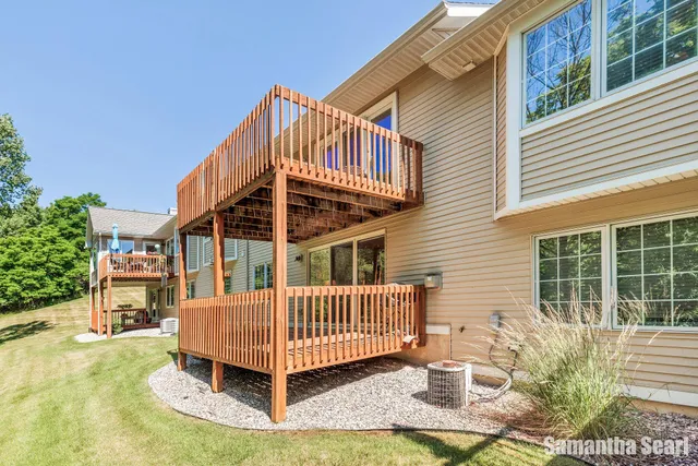 $439,900 | 2324 Whimbrel Court Northeast, Grand Rapids, MI 49505