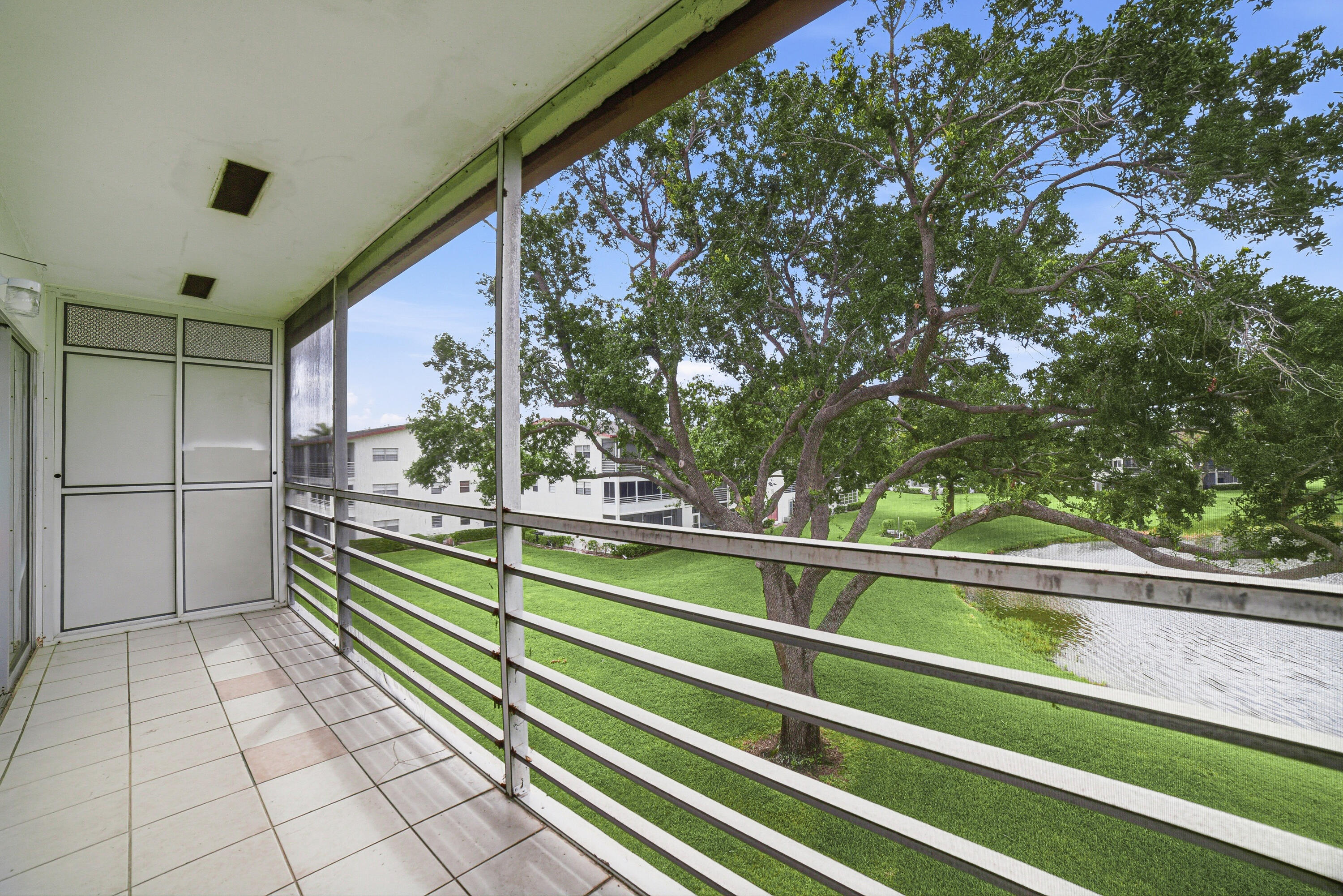 32 Fanshaw A, Unit 32 Boca Raton, FL 33434 - Photo 27 of 42 Balcony-B