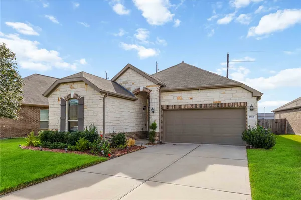 $315,000 | 15331 Oakheath Colony Lane, Houston, TX 77044