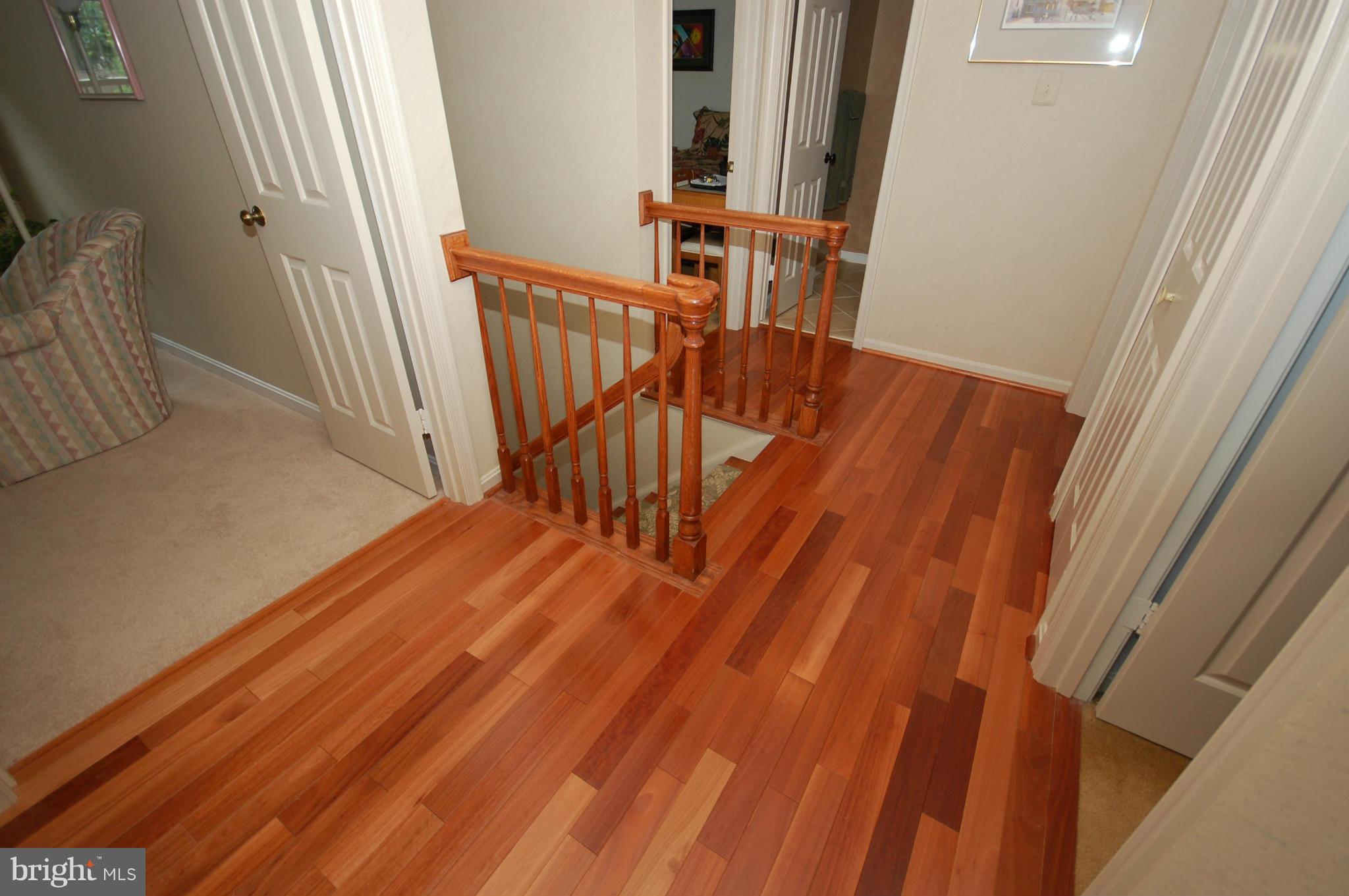 7105 Rivers View Court Columbia, MD 21044 - Photo 14 of 28 Upper Level Landing - hardwoods