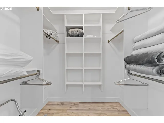 $649,000 | 30414 Driftwood Drive, Gold Beach, OR 97444