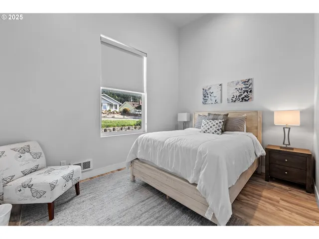 $649,000 | 30414 Driftwood Drive, Gold Beach, OR 97444