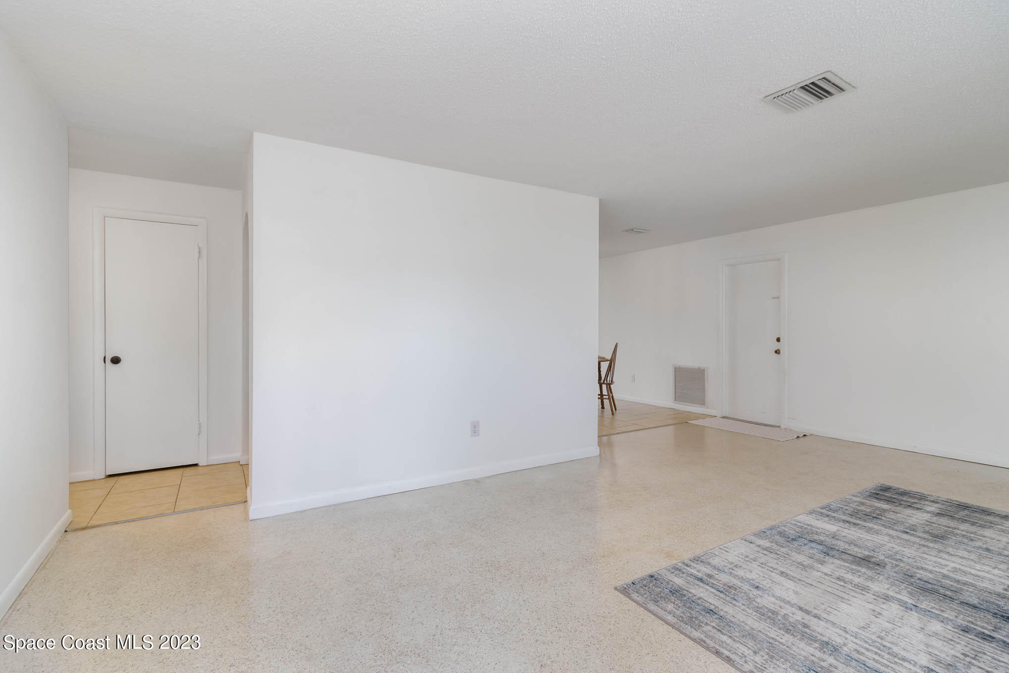 2095 Montgomery Road Melbourne, FL 32935 - Photo 8 of 25 a view of an empty room