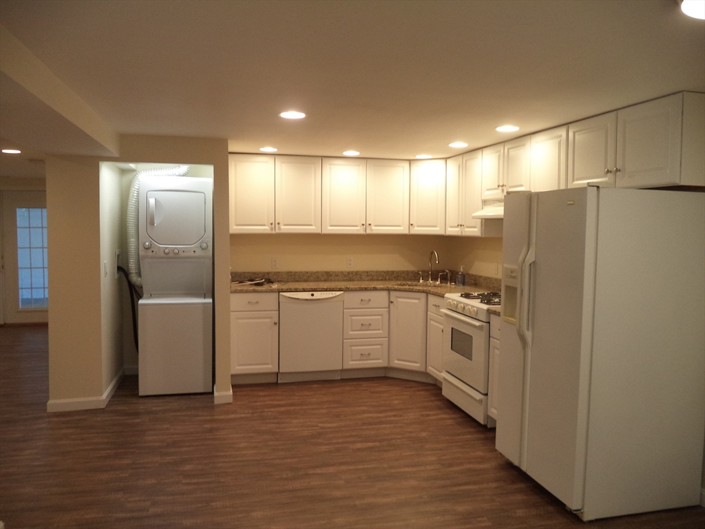 387 Main Street, Unit 1 Salem, NH 03079 - Photo 3 of 11