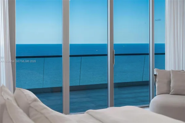 $18,800,000 | 18501 Collins Avenue, Unit 4003/4004, Sunny Isles Beach, FL 33160