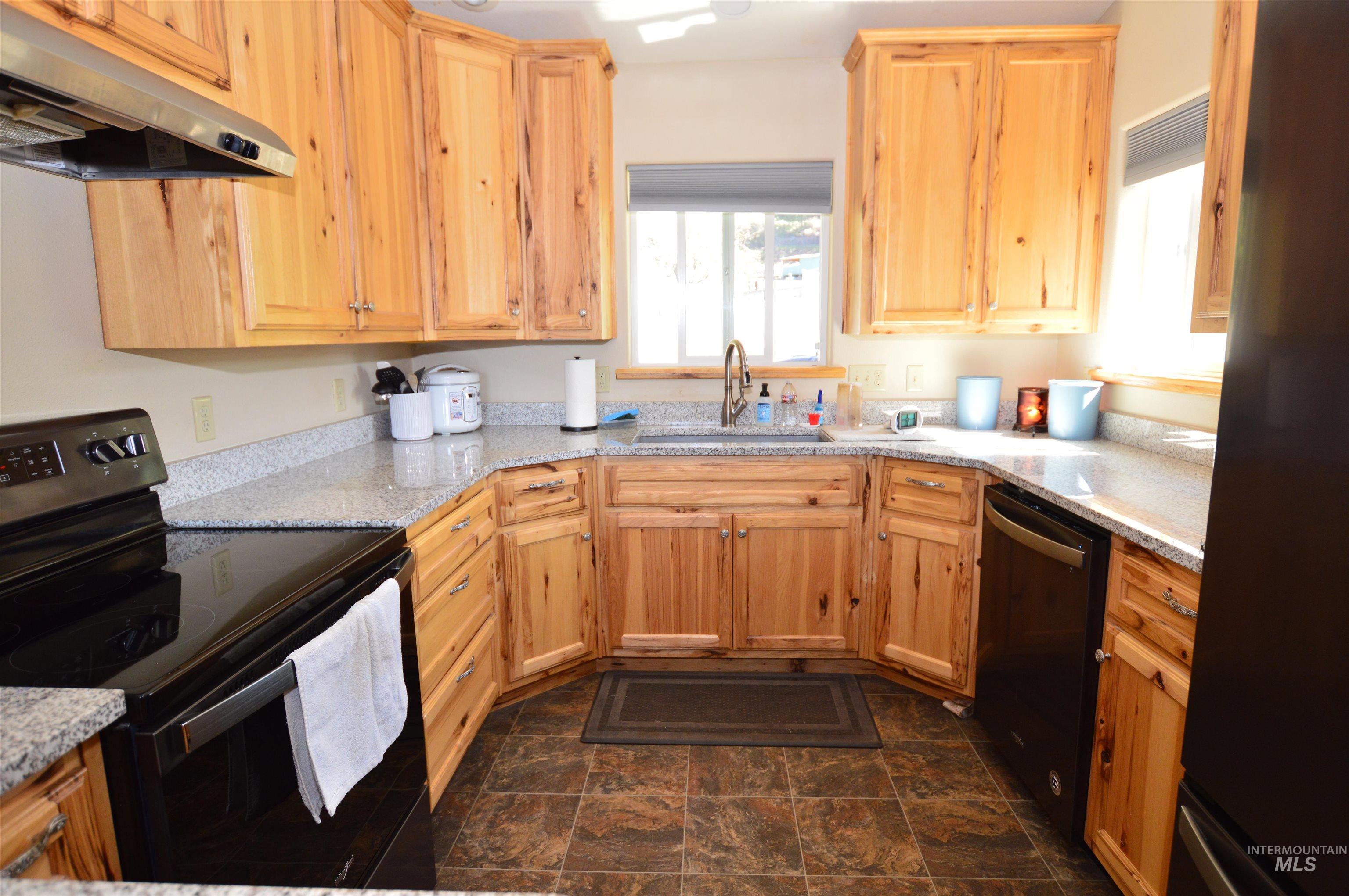 268 Mattoon Road Kamiah, ID 83536 - Photo 14 of 37