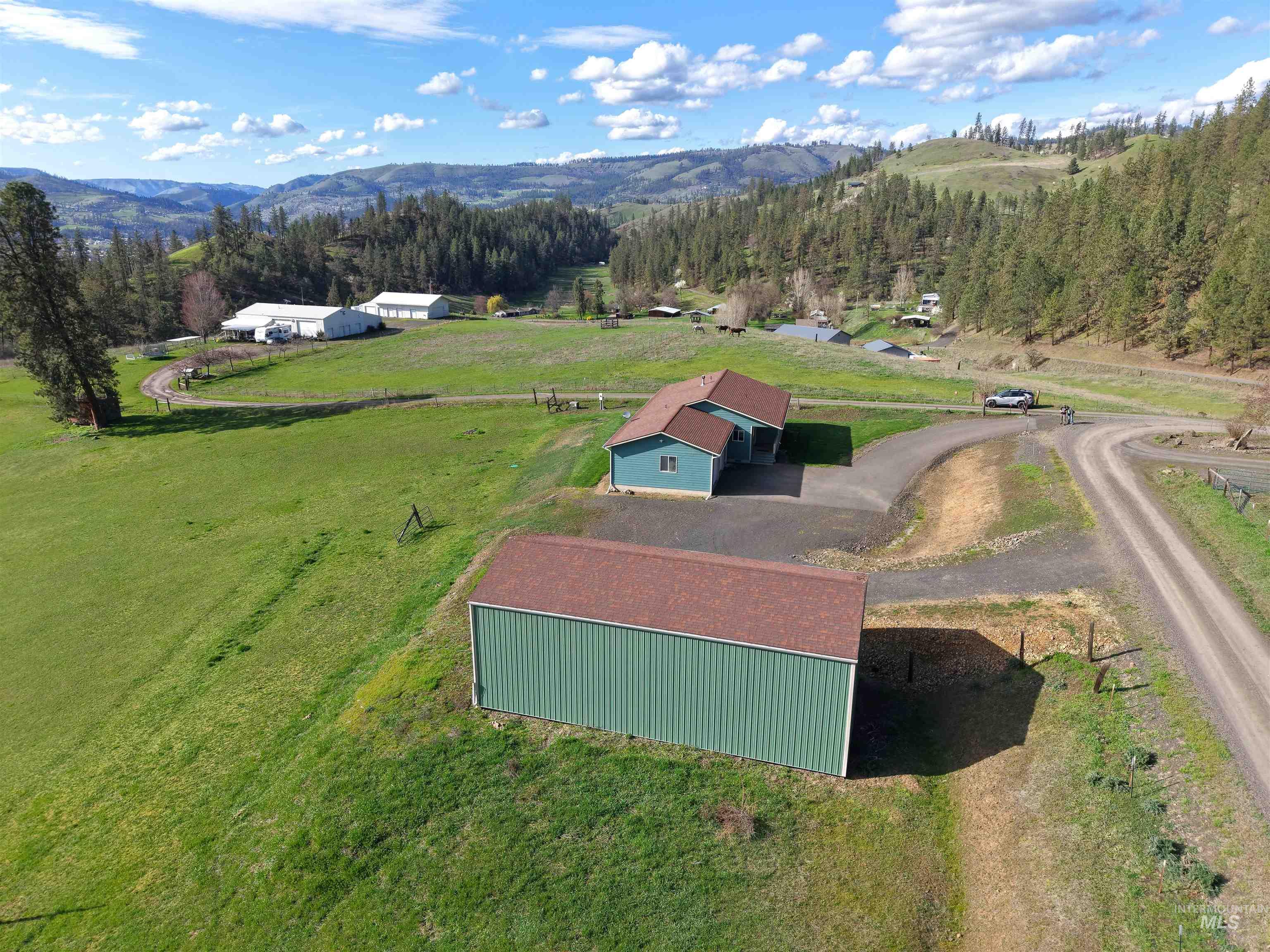 268 Mattoon Road Kamiah, ID 83536 - Photo 5 of 37