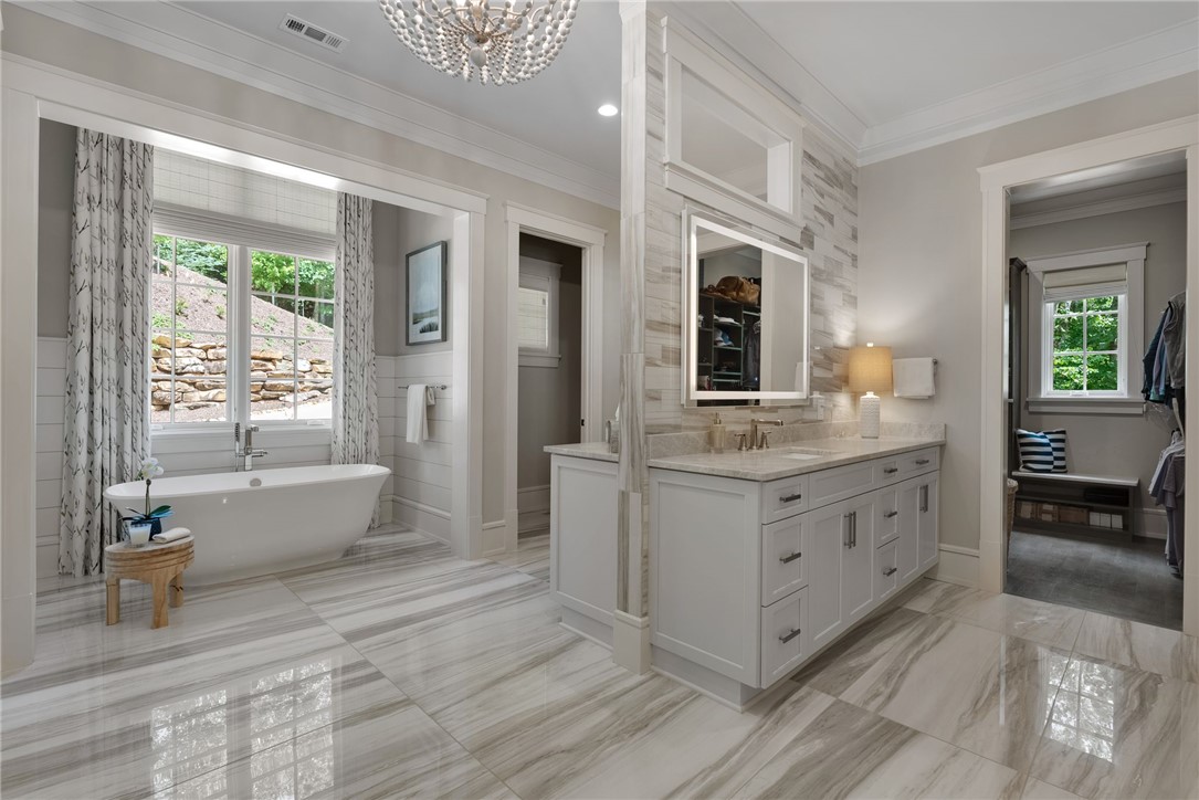 184 Hickory Springs Way Six Mile, SC 29682 - Photo 15 of 50