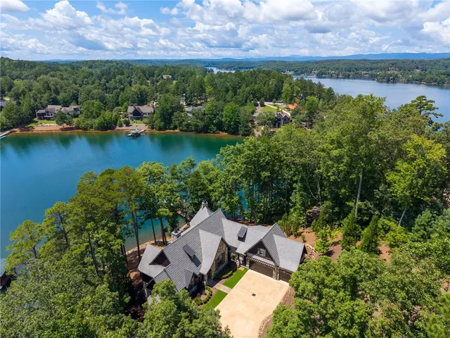 $6,695,000 | 184 Hickory Springs Way, Six Mile, SC 29682