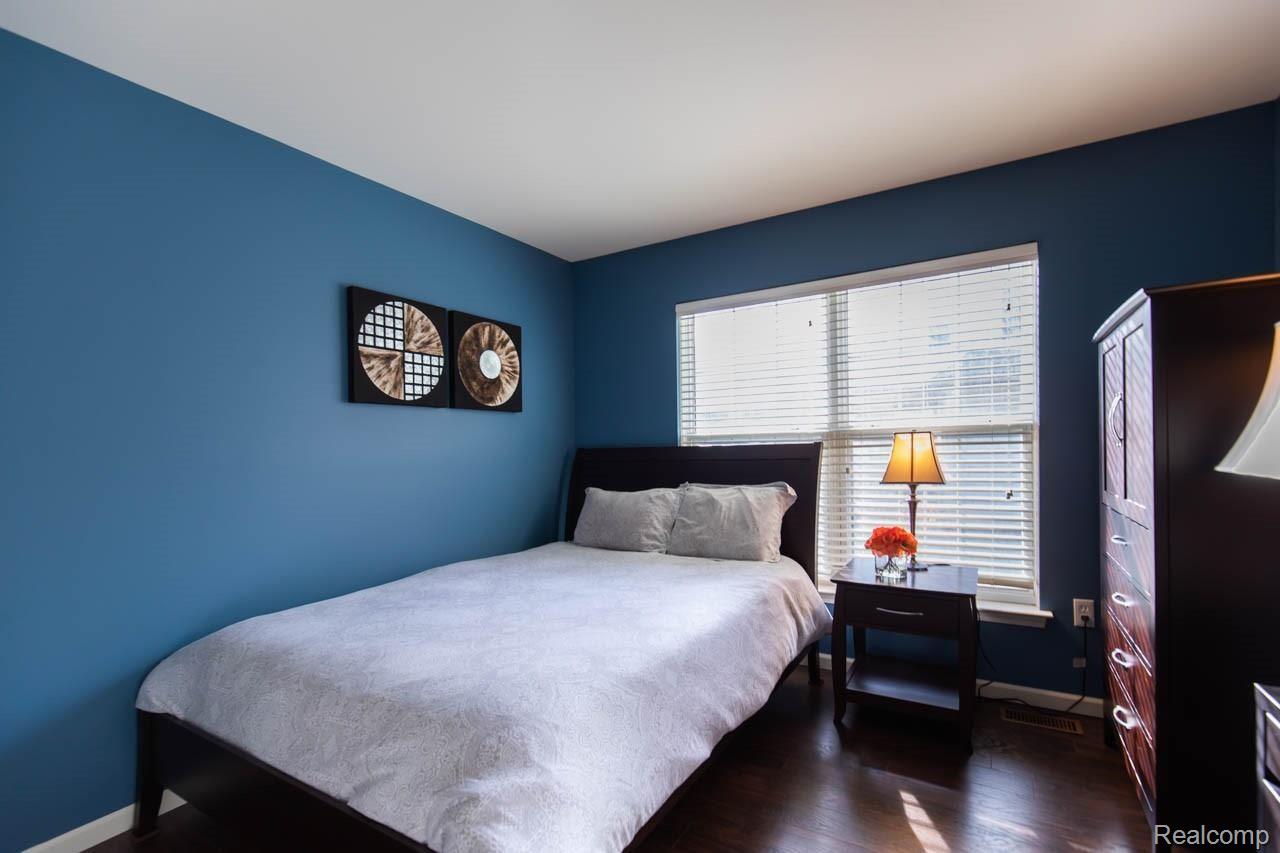 730 Cherry Grove Road Canton, MI 48188 - Photo 13 of 22 2nd Bedroom