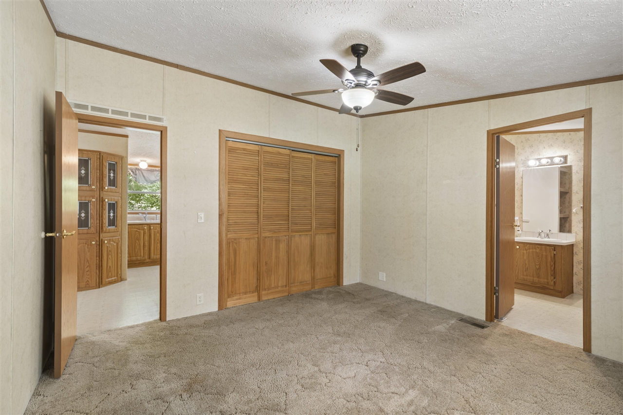 3839 Wallaker Road Benzonia, MI 49616 - Photo 23 of 37 Gallery Image 23