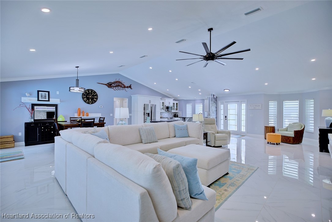 157 Loquat Road Northeast Lake Placid, FL 33852 - Photo 3 of 46 Gallery Image 3