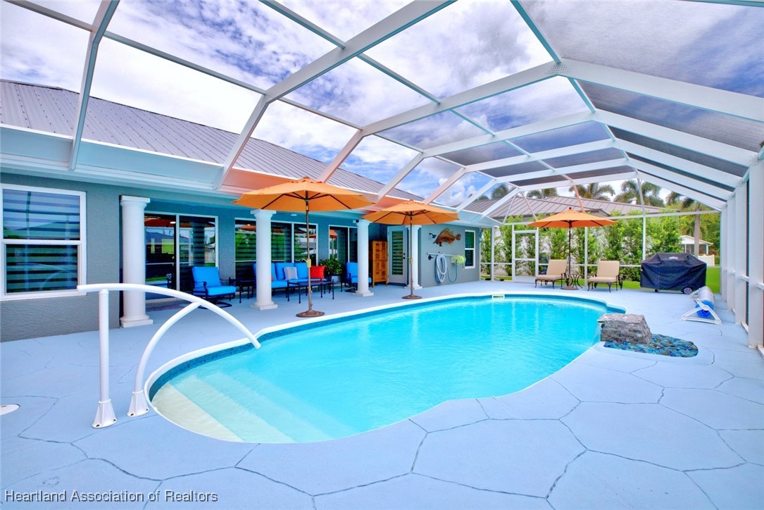 157 Loquat Road Northeast Lake Placid, FL 33852 - Photo 6 of 46 Gallery Image 6