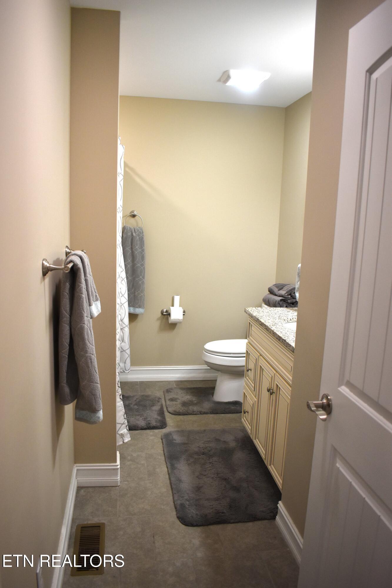 401 Cromwe Street Harrogate, TN 37752 - Photo 22 of 26 DSC_0017