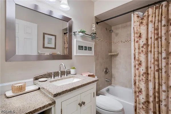 $369,000 | 14670 Lake Olive Drive, Fort Myers, FL 33919