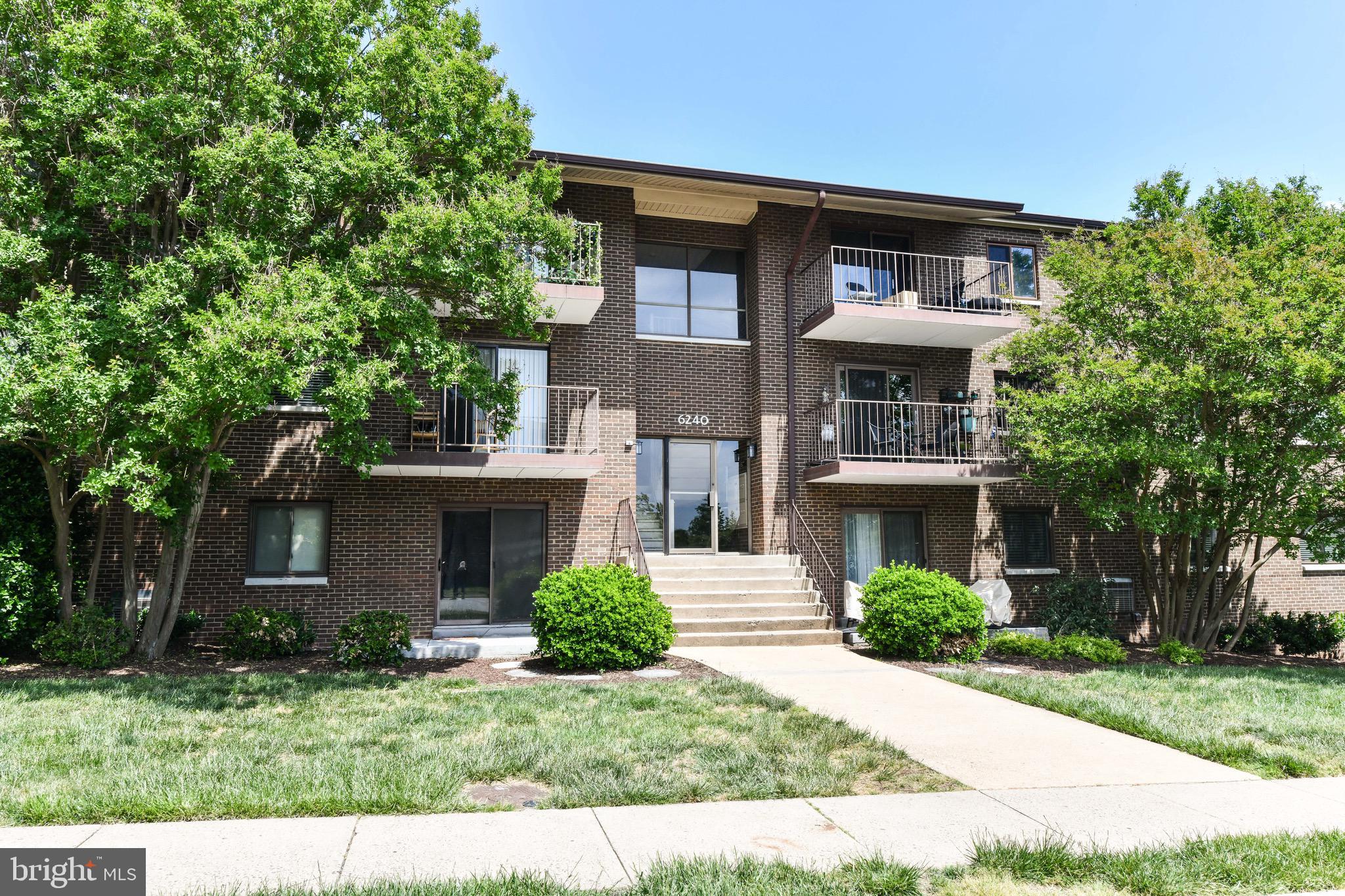 6240 Edsall Road, Unit 403 Alexandria, VA 22312 - Photo 2 of 31 Gallery Image 2