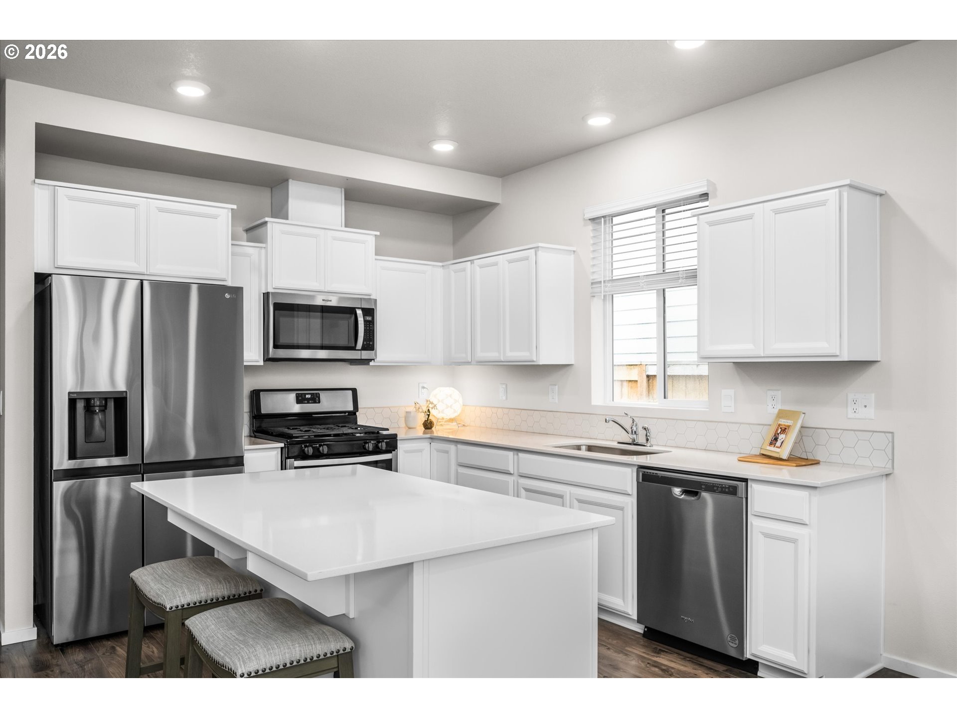 2938 Fenya Street Springfield, OR 97477 - Photo 13 of 35 Kitchen