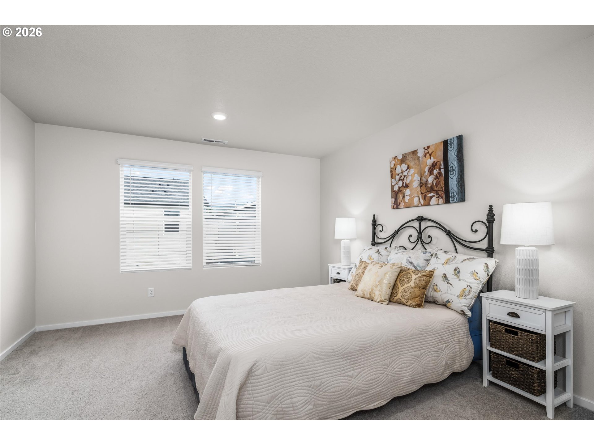 2938 Fenya Street Springfield, OR 97477 - Photo 21 of 35 Owner's Suite Bedroom