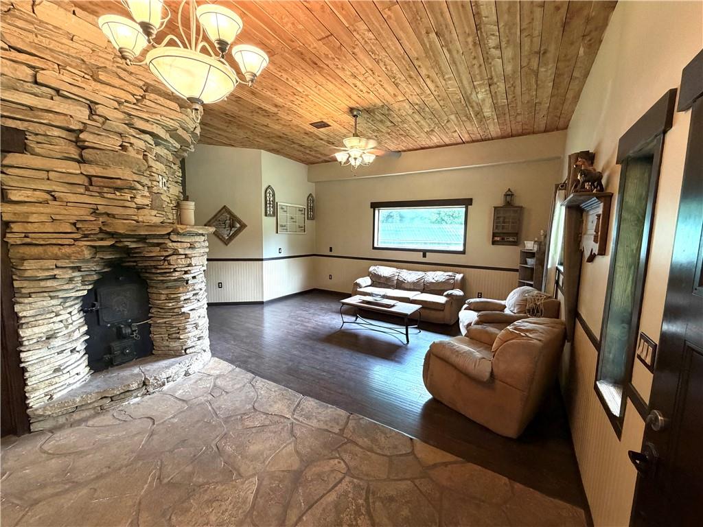 977 Northwest 1651st Road Bates City, MO 64011 - Photo 5 of 55