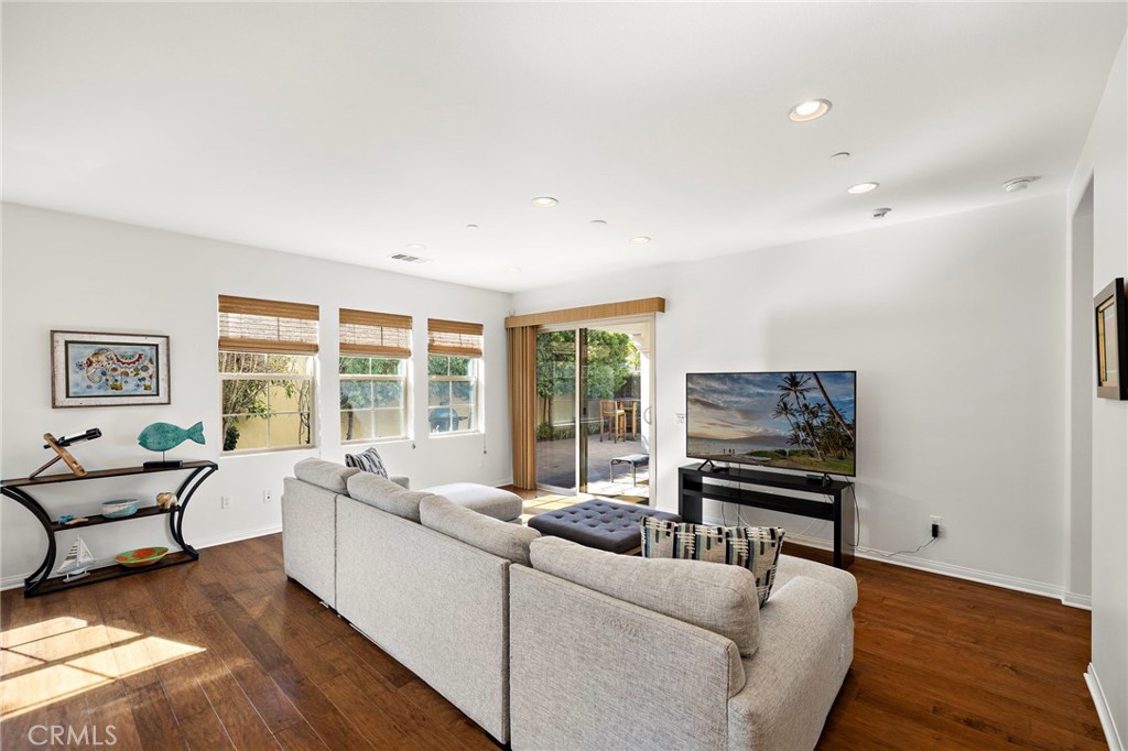 1 Picaflor Rancho Mission Viejo, CA 92694 - Photo 3 of 10