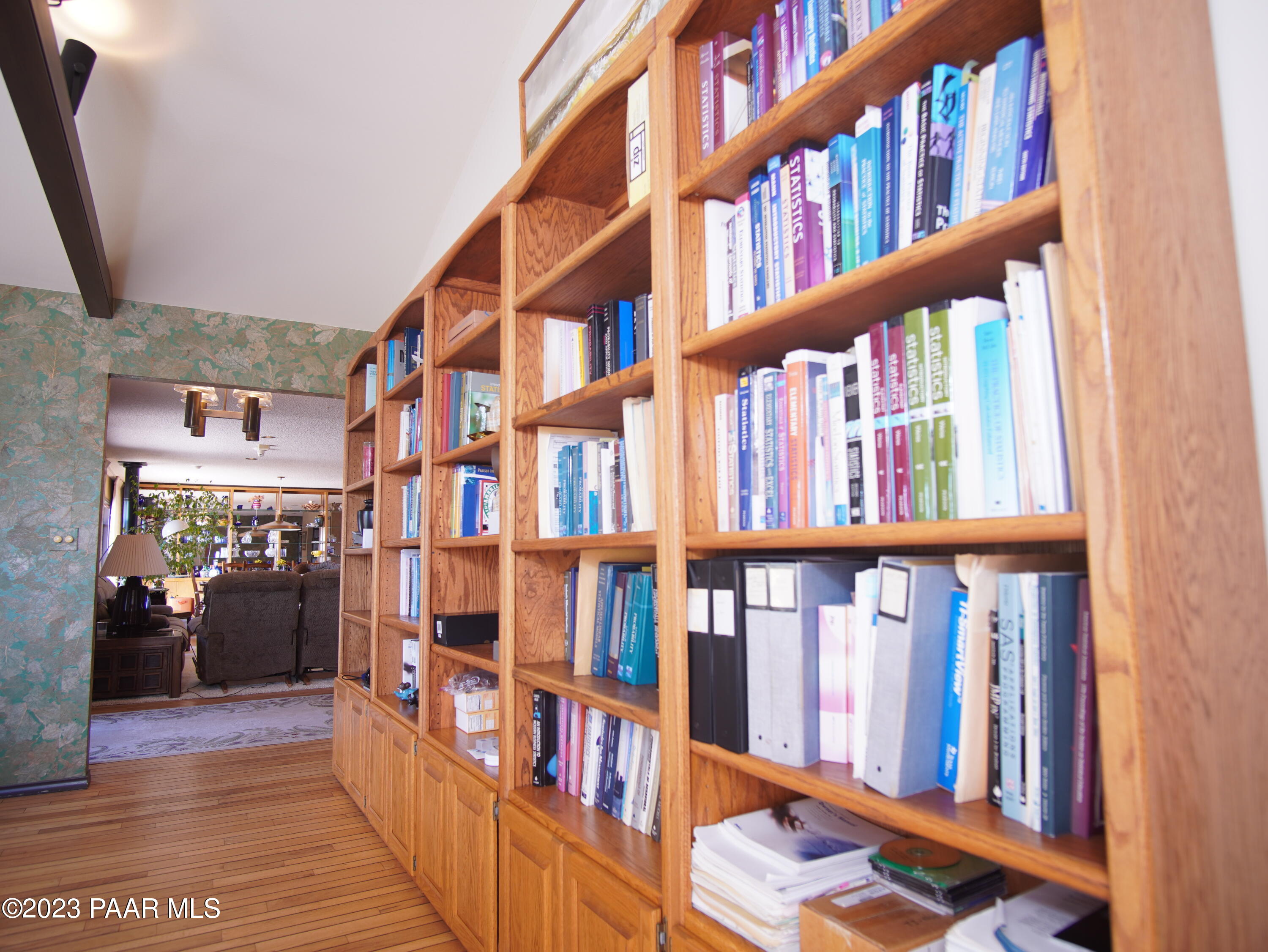 26 Pinnacle Road Prescott, AZ 86305 - Photo 15 of 59 Bookcase