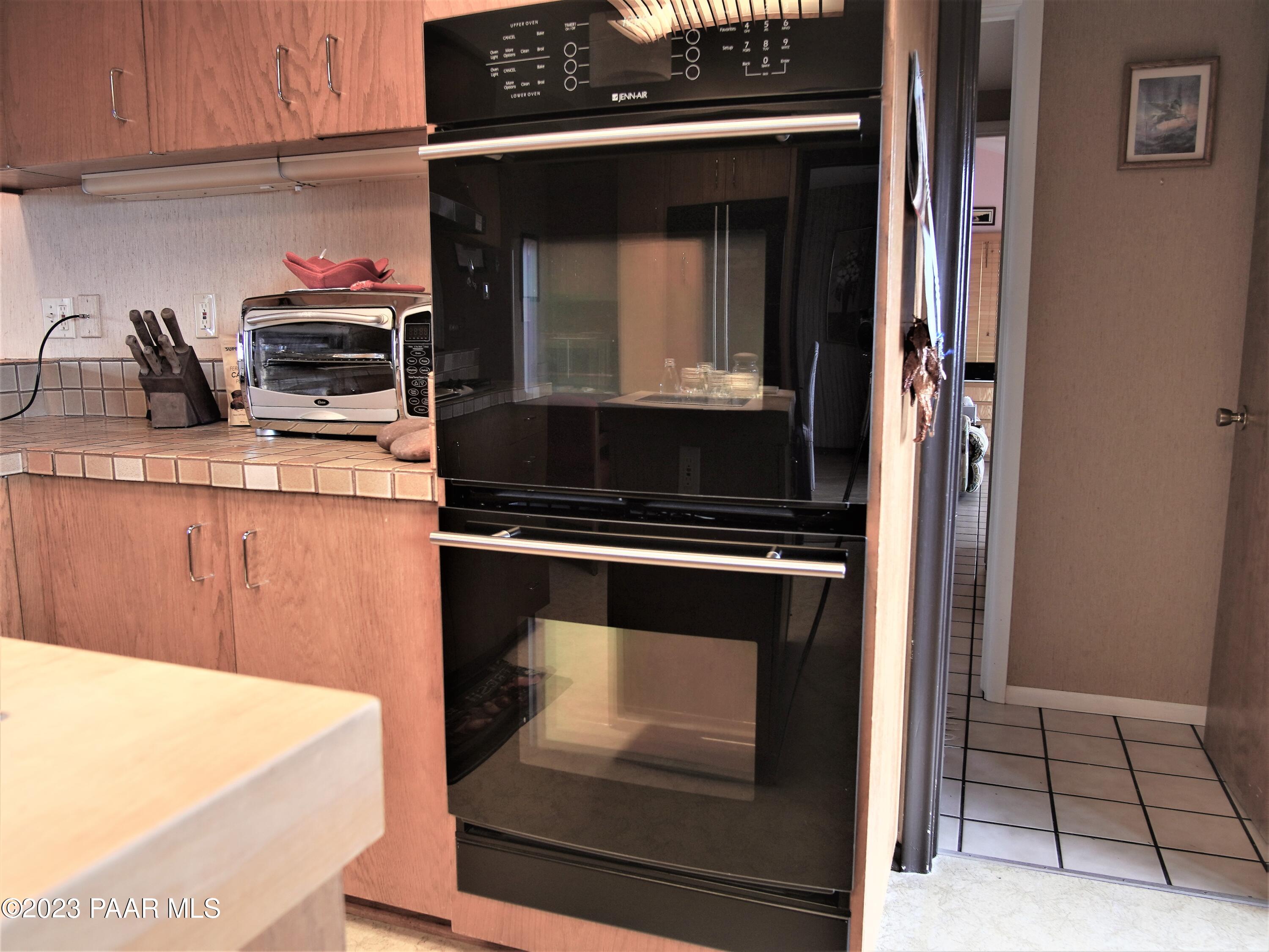 26 Pinnacle Road Prescott, AZ 86305 - Photo 38 of 59 Double Oven