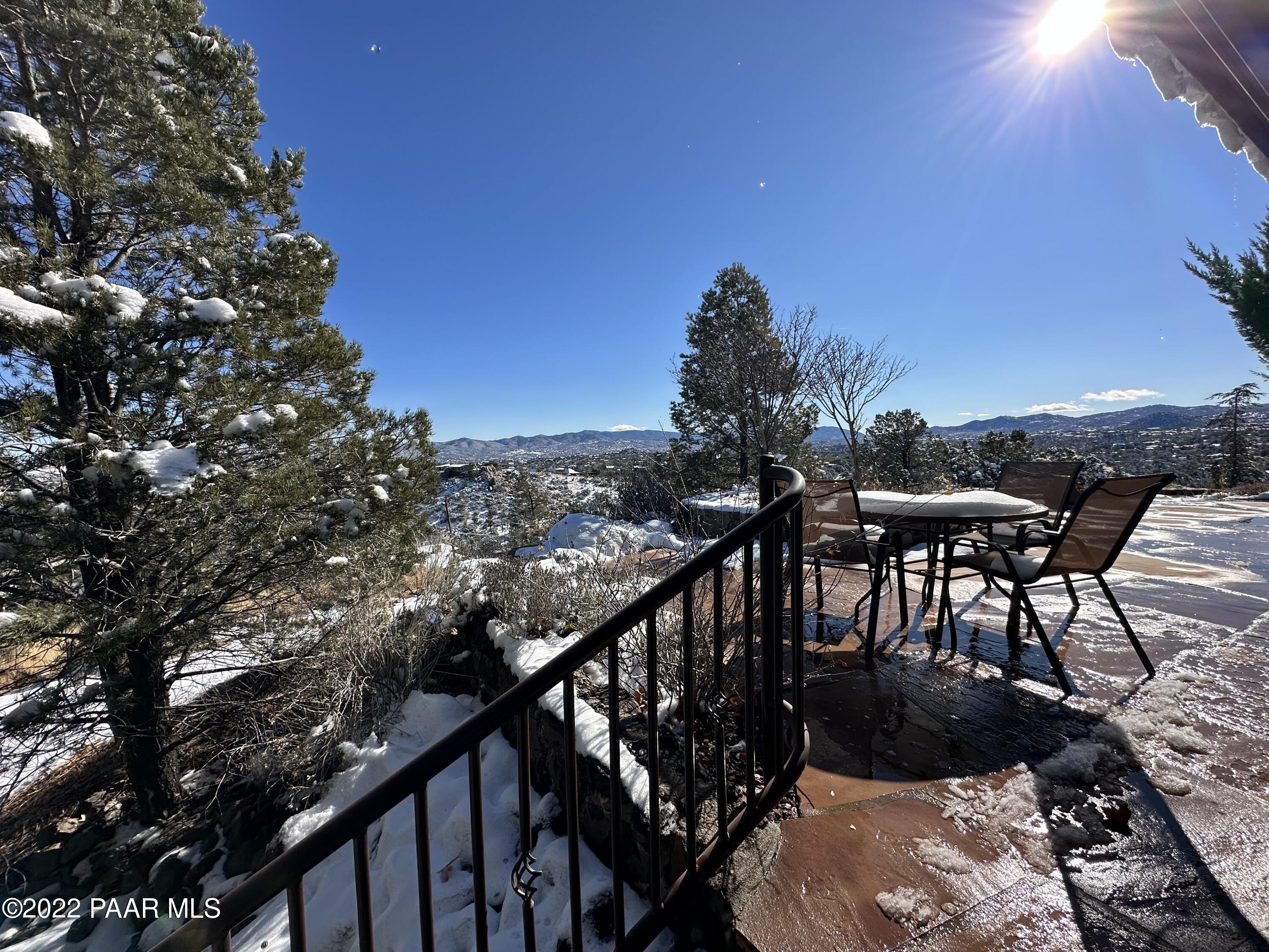 26 Pinnacle Road Prescott, AZ 86305 - Photo 52 of 59 2 side patio