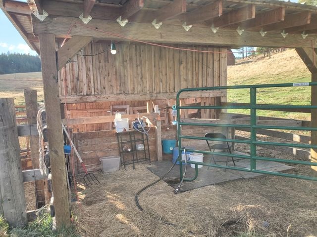 2439 Addy-Gifford Road Addy, WA 99101 - Photo 18 of 19
