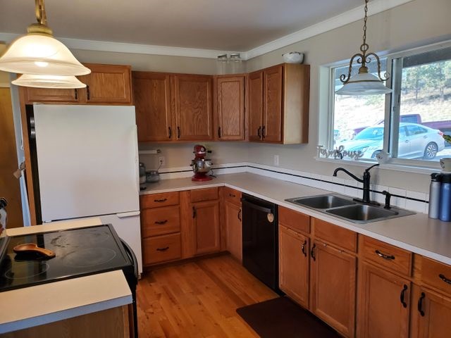 2439 Addy-Gifford Road Addy, WA 99101 - Photo 4 of 19