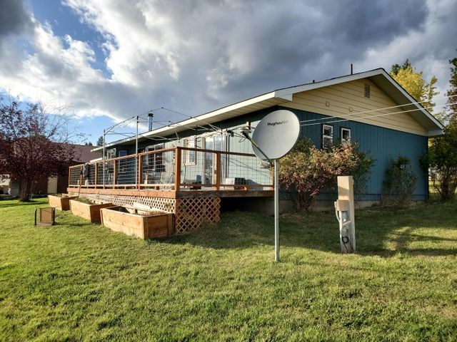 2439 Addy-Gifford Road Addy, WA 99101 - Photo 7 of 19