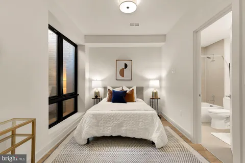 $895,000 | 2647 41st Street Northwest, Unit 2, Washington, DC 20007