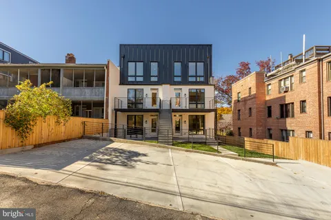 $895,000 | 2647 41st Street Northwest, Unit 2, Washington, DC 20007