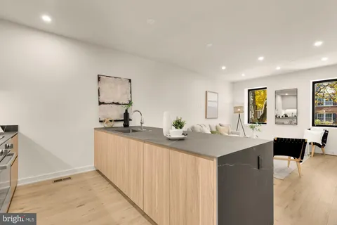 $895,000 | 2647 41st Street Northwest, Unit 2, Washington, DC 20007