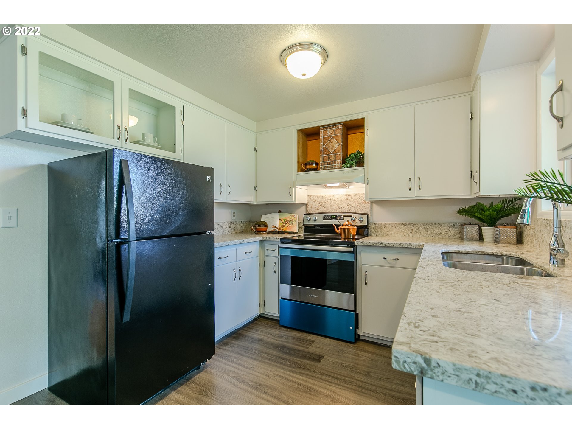 2480 Centennial Boulevard Springfield, OR 97477 - Photo 13 of 32 Gallery Image 13