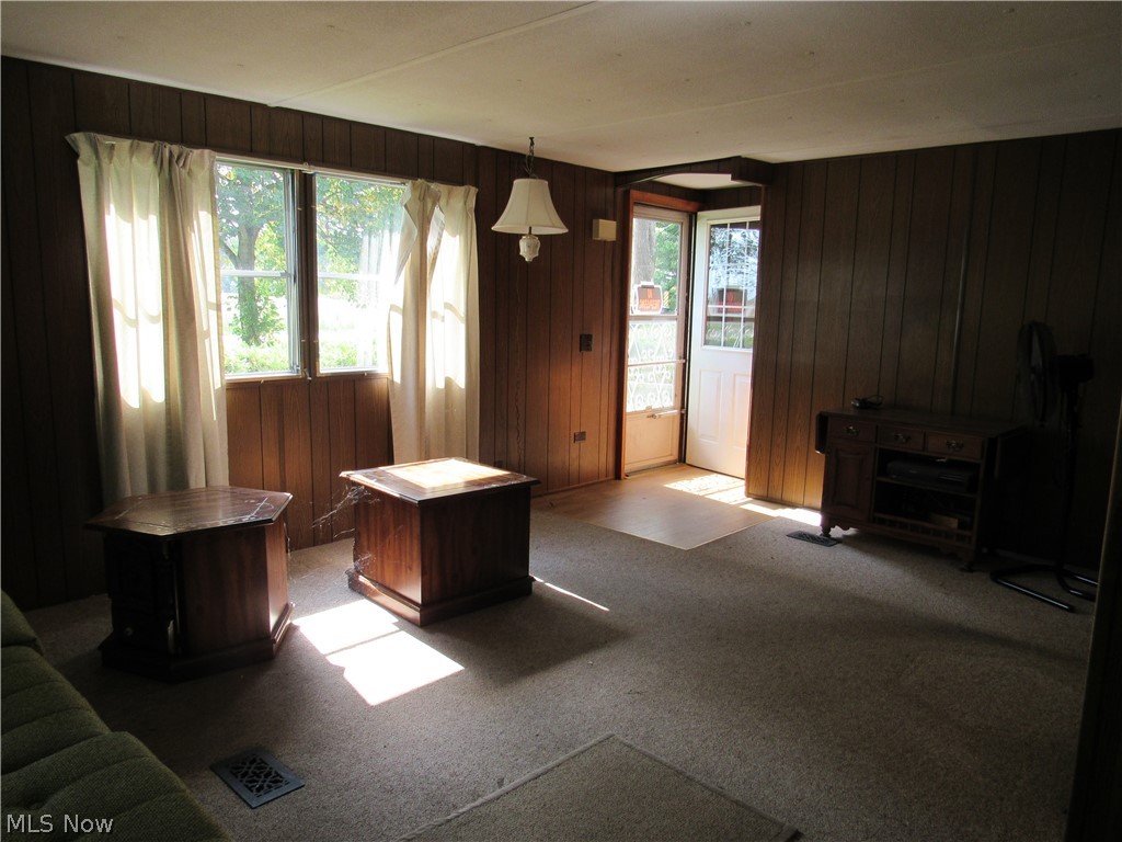 1575 Dodgeville Road Rome, OH 44085 - Photo 3 of 26 Living room looking toward the front door.