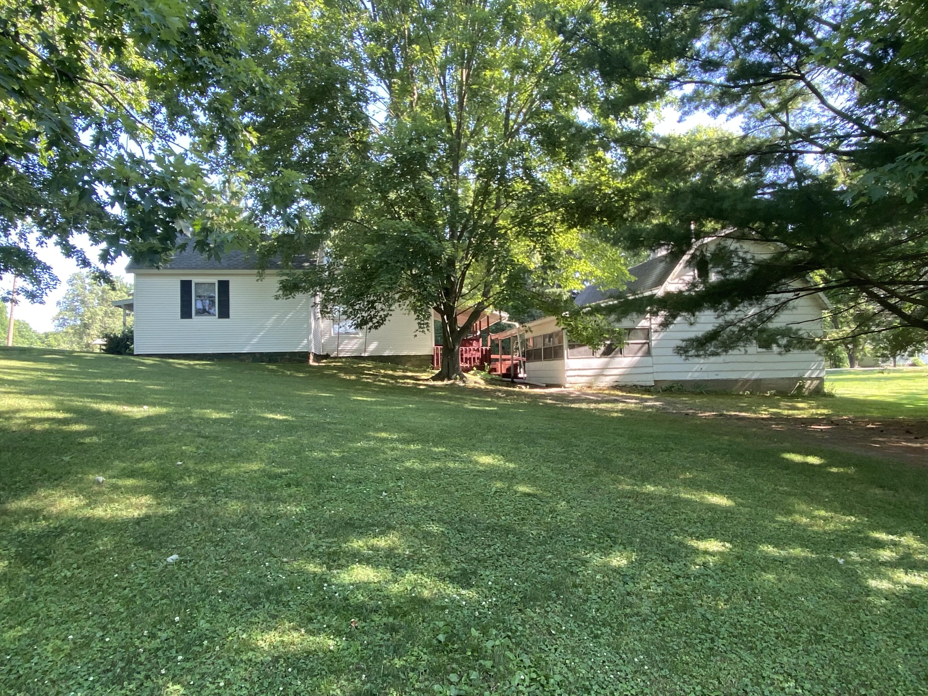 3001 Chapel Road Spring Arbor, MI 49283 - Photo 23 of 40 IMG_7540