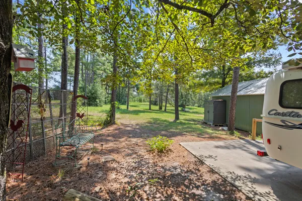 $315,000 | 1152 County Road 3260, Colmesneil, TX 75938