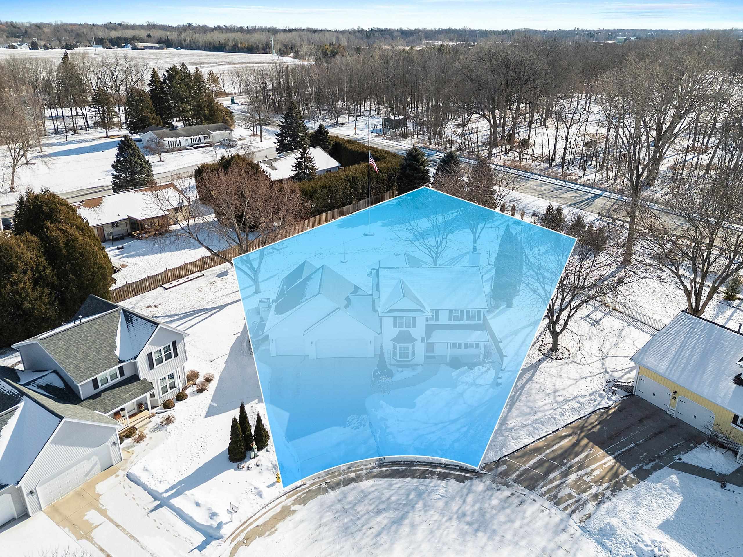 2626 Shore Ridge Court Green Bay, WI 54311 - Photo 4 of 68