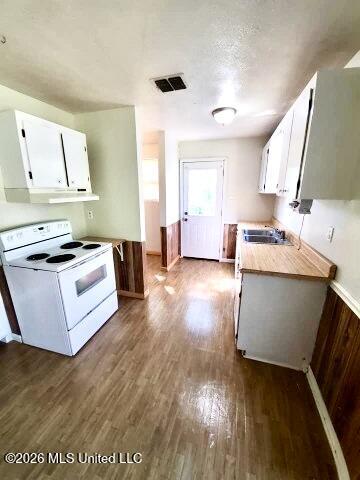 2038 Rocky Hill Road Wesson, MS 39191 - Photo 5 of 10 Kitchen