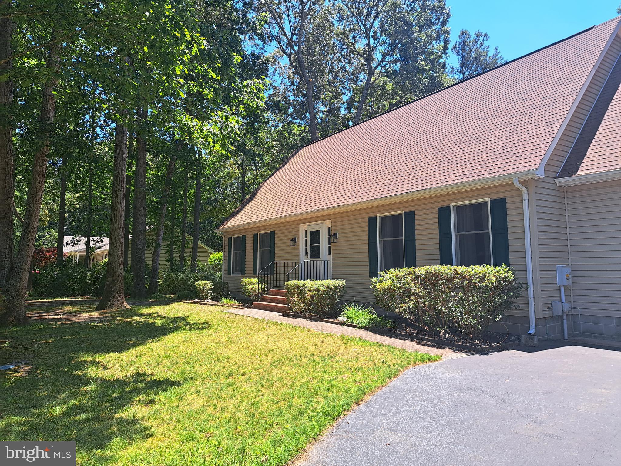 11 Roberts Road Lewes, DE 19958 - Photo 2 of 26