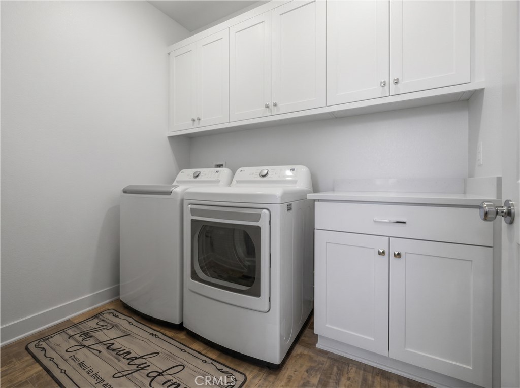 26729 Blue Hls Loop Valencia, CA 91381 - Photo 33 of 51 REMOVED PERSONAL ITEMS WITH AI
