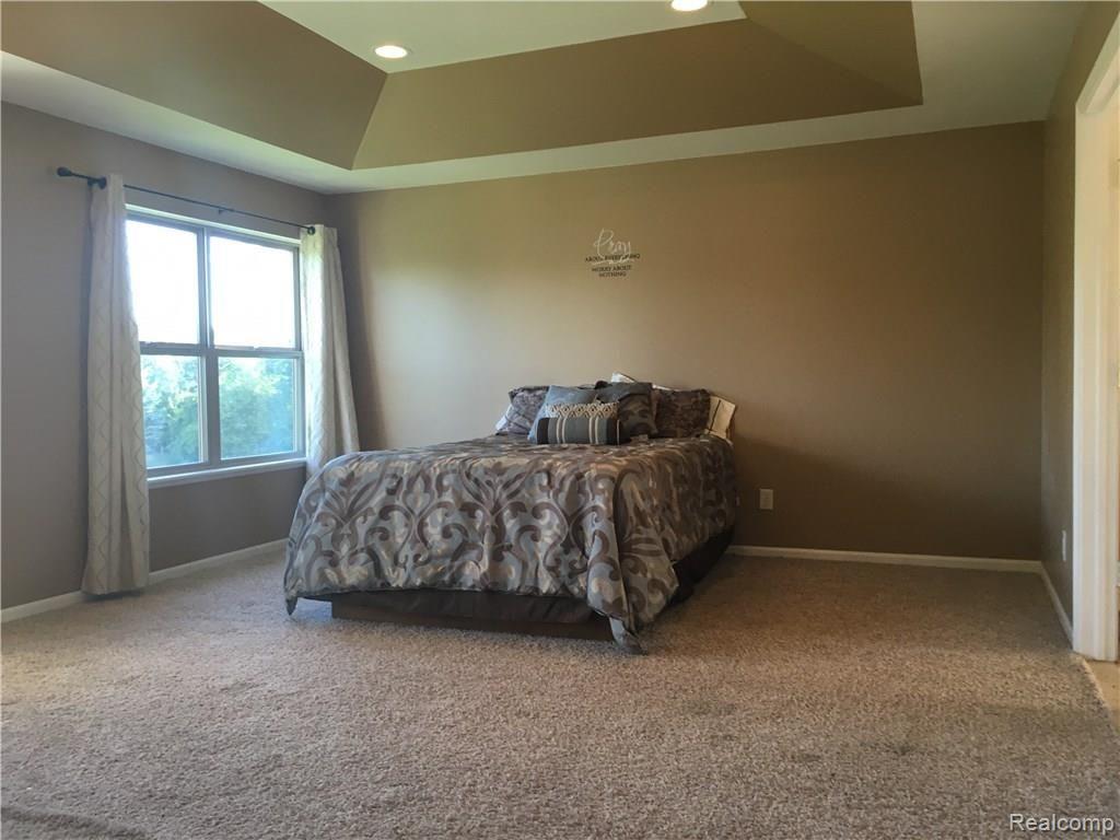952 Michelson Road Rochester Hills, MI 48307 - Photo 17 of 48