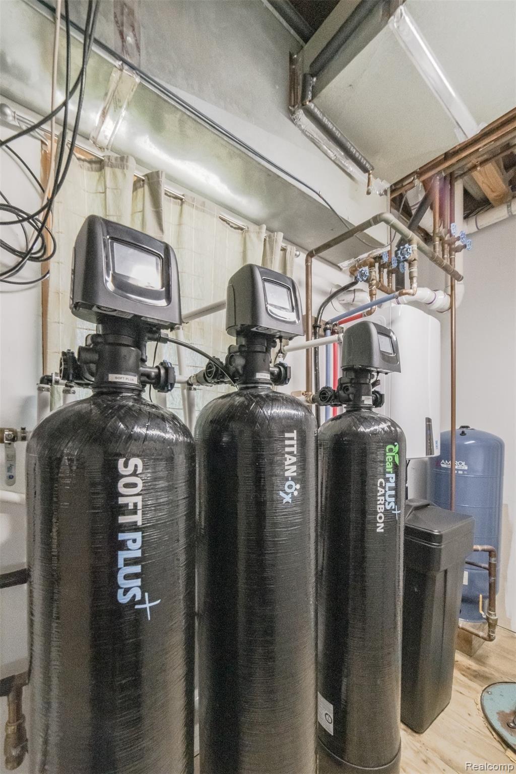 3863 Rochester Road Dryden, MI 48428 - Photo 29 of 42 Filtration system and tankless water heater!