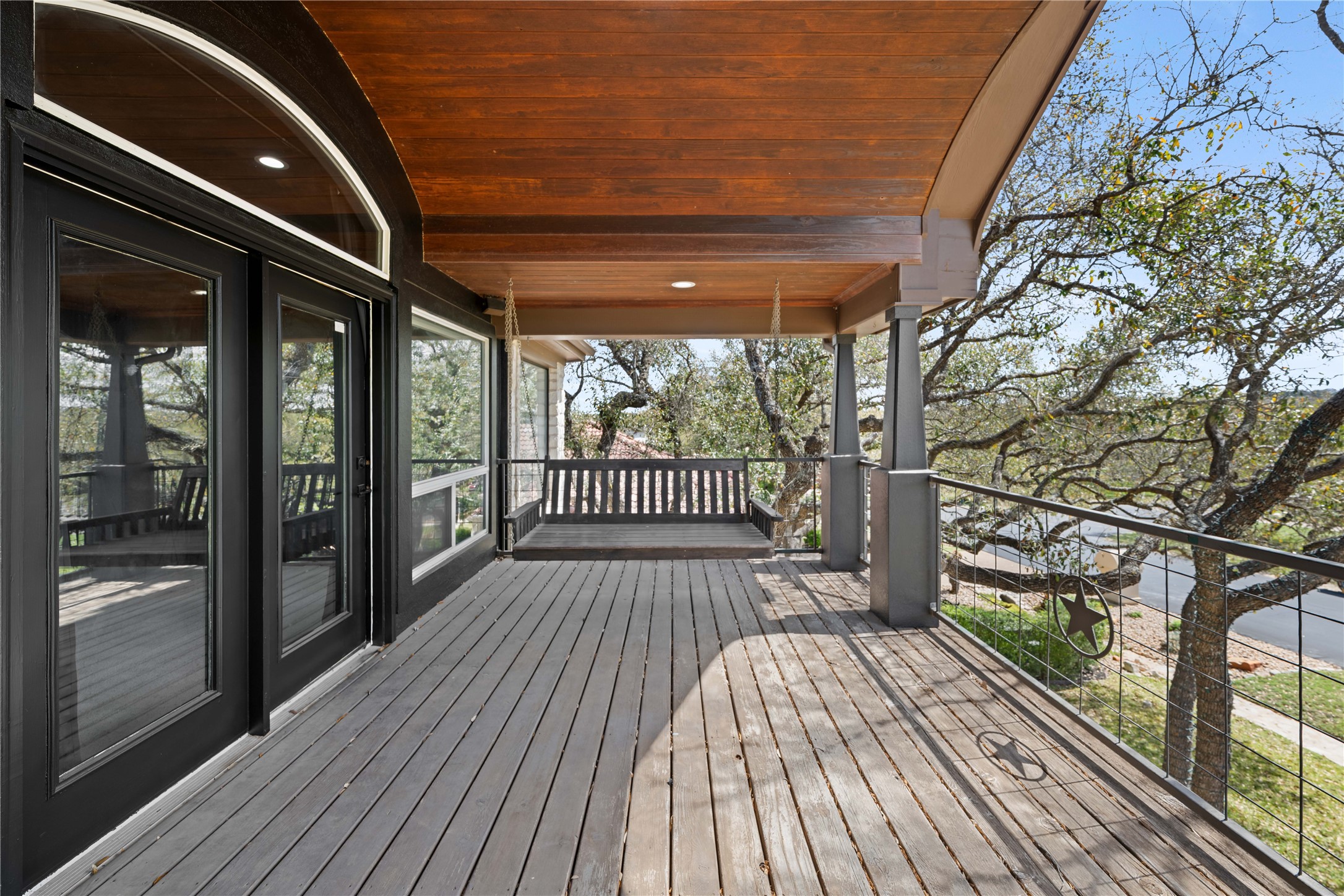 11 Treehaven Lane The Hills, TX 78738 - Photo 29 of 40 a view of balcony with wooden floor