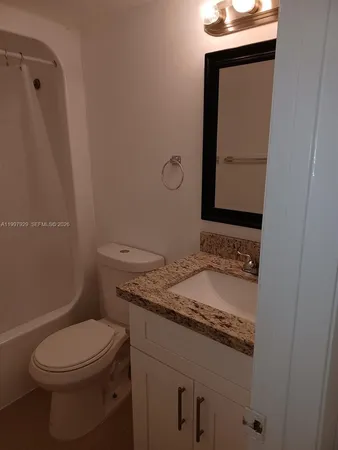 $2,300 | 16220 Northwest 2nd Avenue, Unit 411, Miami, FL 33169