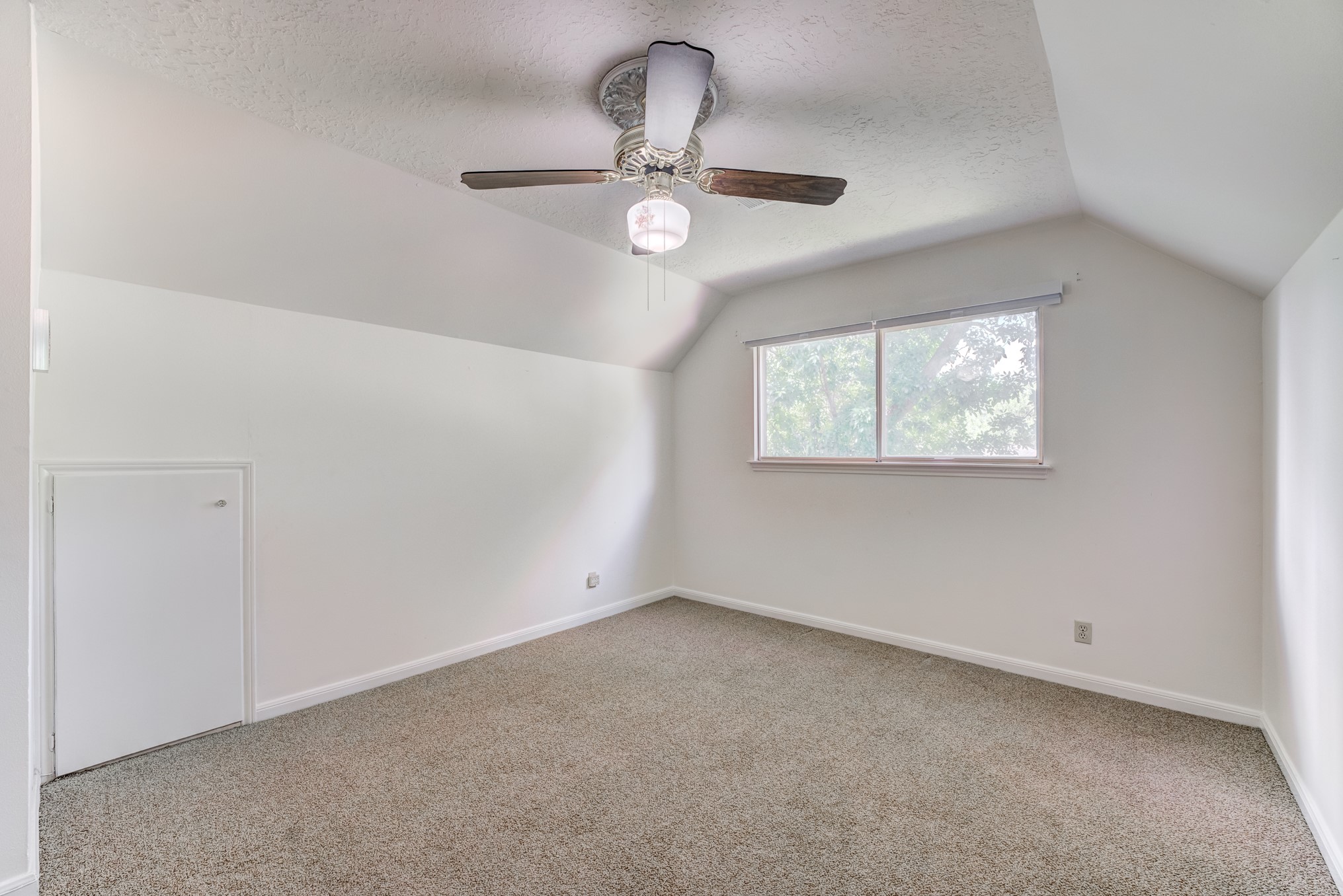 3334 Spring Valley Road Houston, TX 77080 - Photo 34 of 40